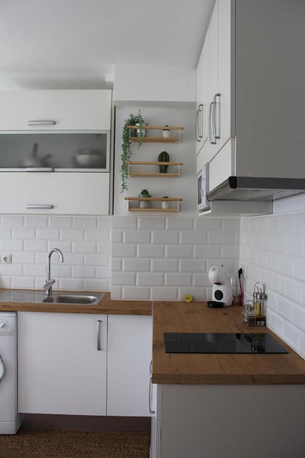 Beautiful Brand New 2 Bedroom Flat With Terrace Málaga Eksteriør billede