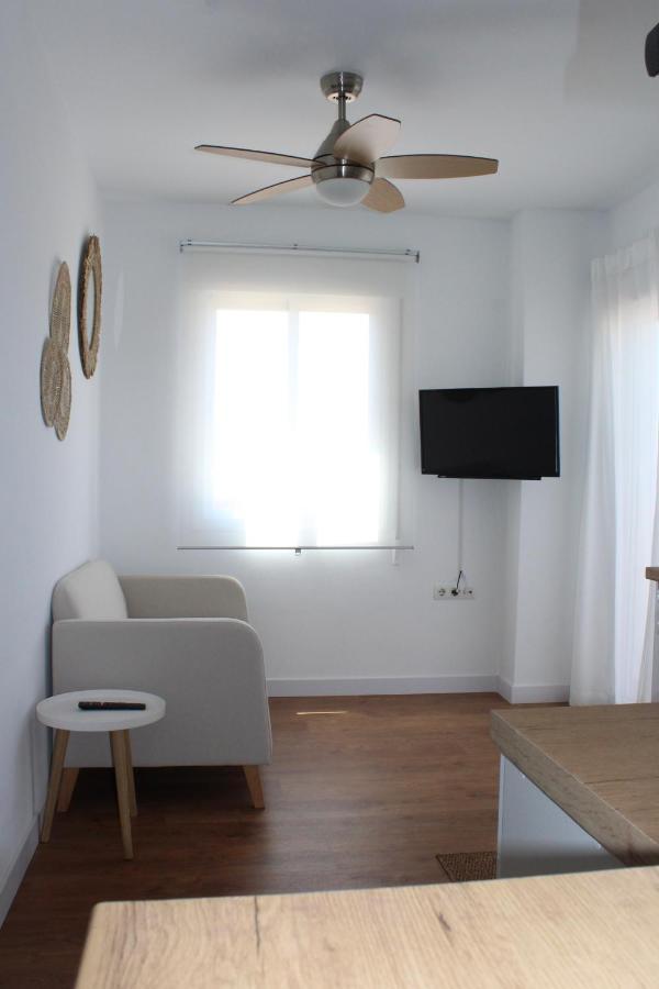 Beautiful Brand New 2 Bedroom Flat With Terrace Málaga Eksteriør billede