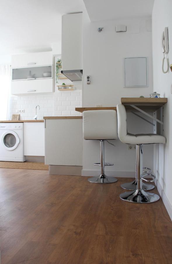 Beautiful Brand New 2 Bedroom Flat With Terrace Málaga Eksteriør billede